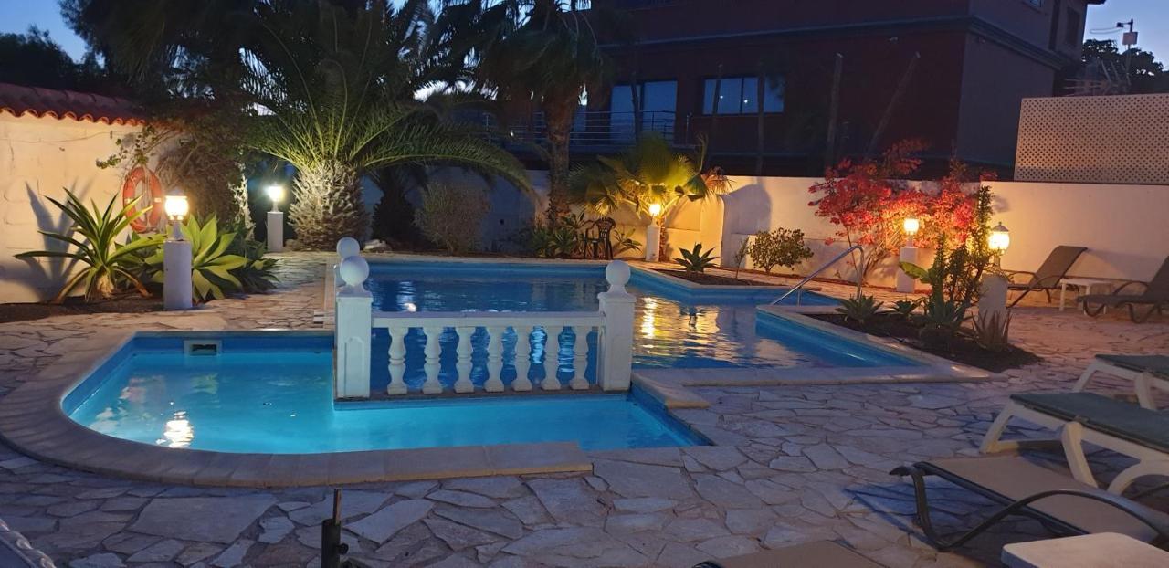 Villa Oceano Mit Privatem Beheiztem Pool, Vollklimatisiert Und Meerblick Parque Holandes Luaran gambar