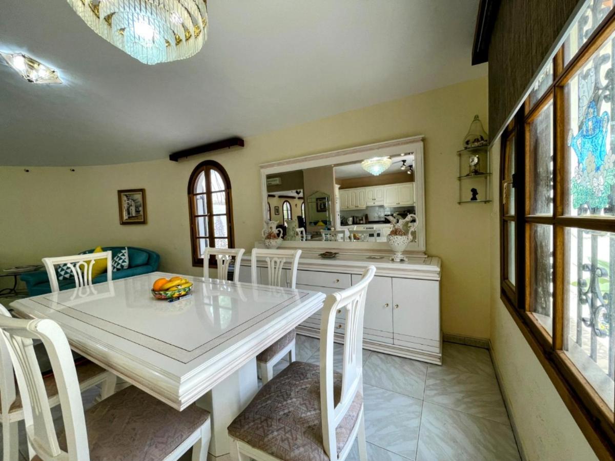 Villa Oceano Mit Privatem Beheiztem Pool, Vollklimatisiert Und Meerblick Parque Holandes Luaran gambar